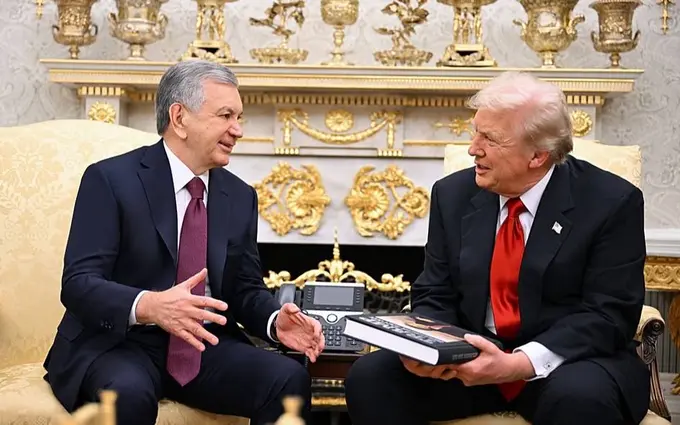 Шавкат Мирзиёев поздравил Трампа с 250-летием независимости США