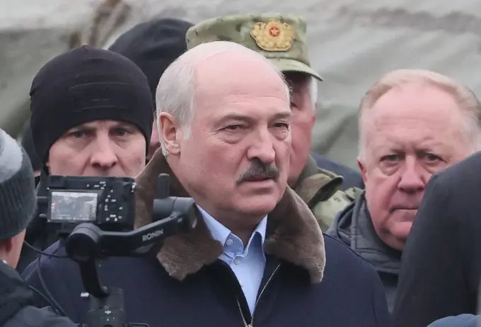 Lukashenko Ukrainaga qo‘shin yubormaslikka va’da berdi