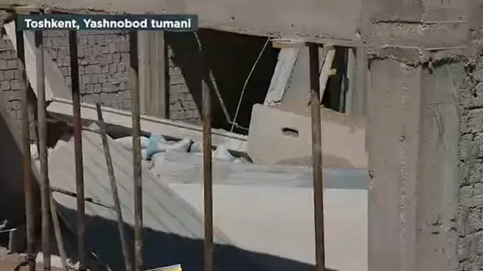 Toshkentdagi qurilish obyektida beton plita bosib qolishi oqibatida ishchi halok bo‘ldi