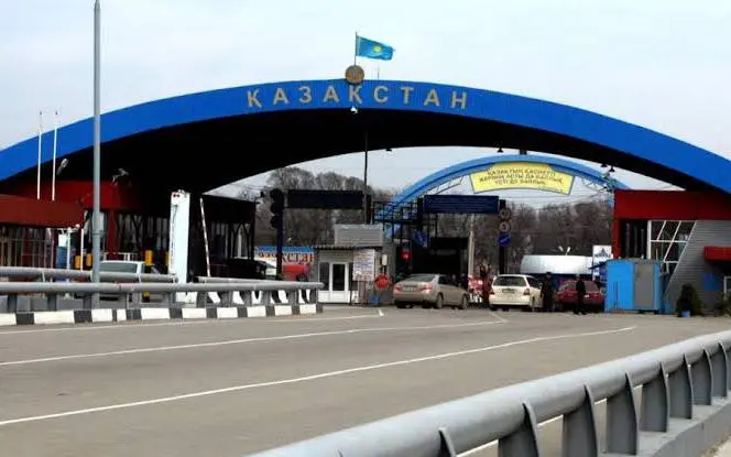 Kazakhstan introduces one-entry-per-day border rule to curb fuel smuggling