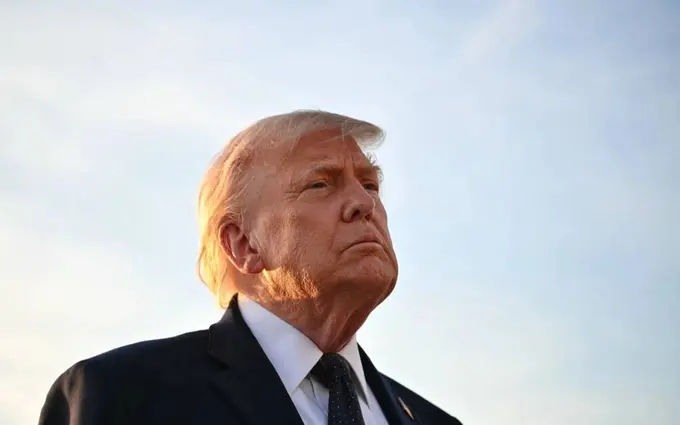 “АҚШ Ҳормуз қўриқчисига айланади ва бож олади” — Трамп