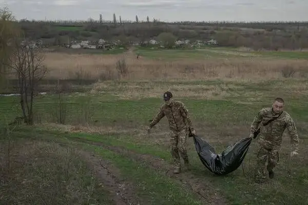 Украинадаги урушда россиялик аскар ўртача 30 дақиқада ҳалок бўлмоқда — АҚШ разведкаси
