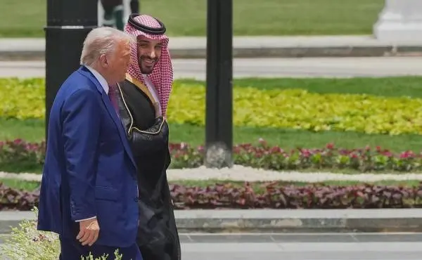 AQSH va Saudiya Arabistoni kelishuvi qirollikning yadroviy qurol yaratishiga yo‘l ochishi mumkin — CNN