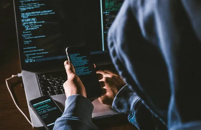 Банки обяжут возмещать ущерб клиентам от кибермошенничества