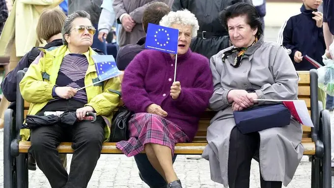 Yevropa qarib bormoqda: 2050-yilga borib har uchinchi inson pensioner boʻladi