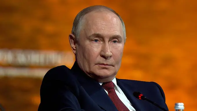 Путин Ўзбекистон ва Қозоғистон билан ҳарбий ҳамкорликни янгиламоқчи