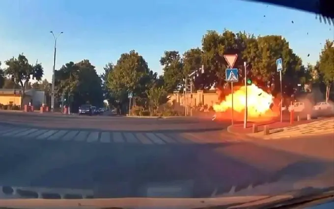 В Ташкенте скончался водитель Onix, столкнувшегося с мотоциклами ДПС