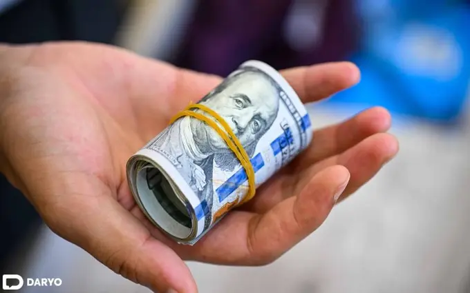 O‘zbekistonda dollar kursi yana tushdi