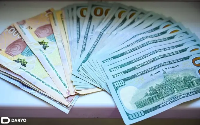 Dollar kursi yana 12 ming so‘mdan tushdi