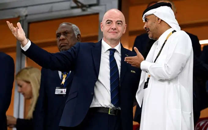 FIFA президентини қўллаб-қувватлаётган Қатар ОФКга қарши чиқди