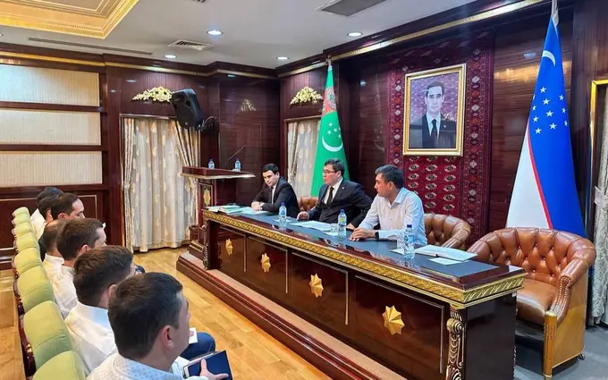 Uzbekistan, Turkmenistan discuss faster cargo transit and direct flights