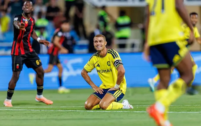 Ronaldu faoliyatidagi 977-golini urgan bahsda “An-Nassr” yirik hisobda g‘alabaga erishdi