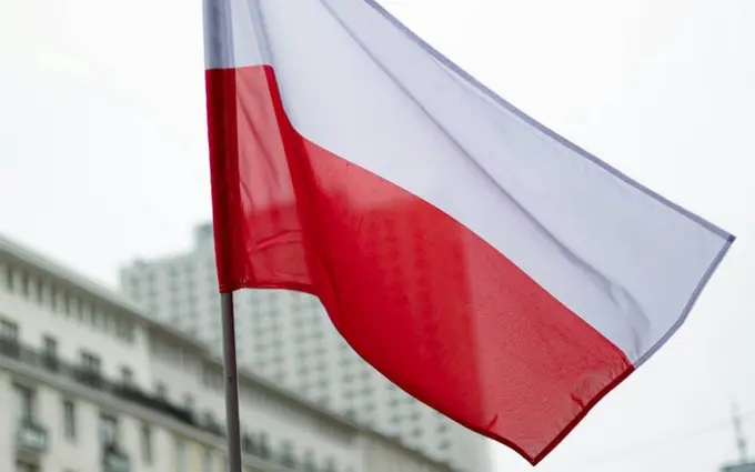 Polsha Rossiya va Belarus bilan chegaralarni yopib raketalar joylashtirmoqchi