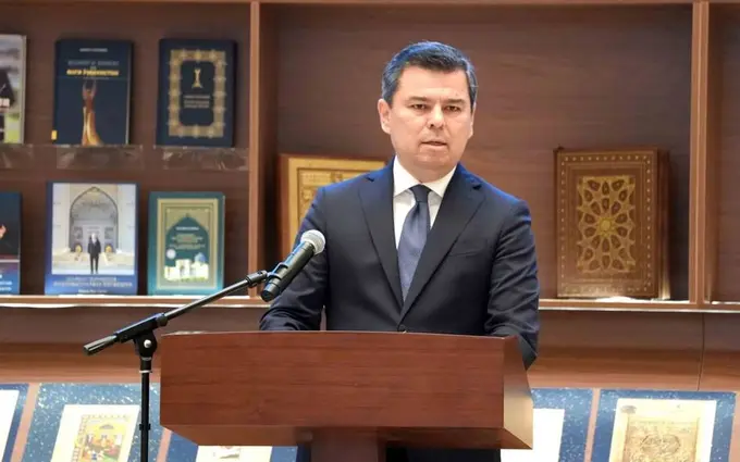 “Milliy manfaatlarni himoya qilish, dunyodan yopilish degani emas” — Sherzod Asadov