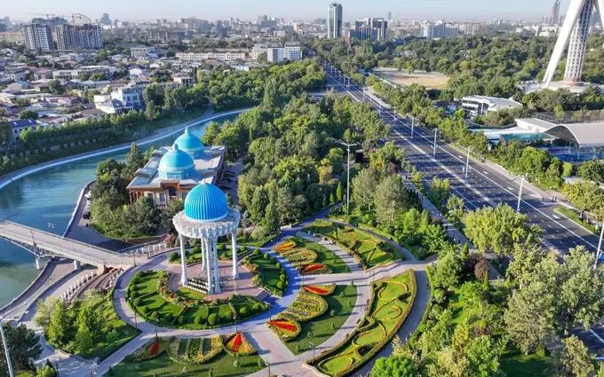 Mirziyoyev honors victims of political repression ahead of Uzbekistan’s Independence Day