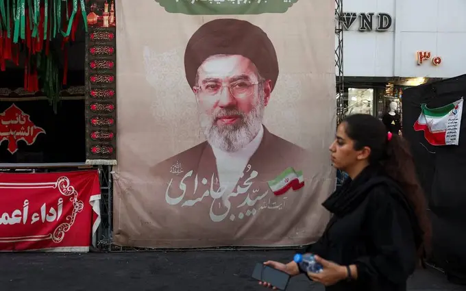 Eron oliy rahnamosi Mojtaba Xomanaiy olti oydan beri omma oldida ko‘rinish bermayapti — Reuters