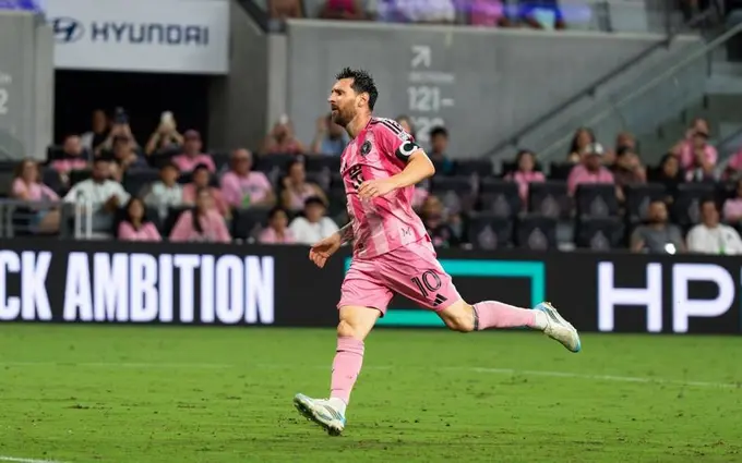 Messi Ronalduning rekordini yangiladi