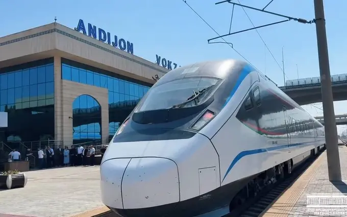 Новый скоростной поезд позволит добраться из Ташкента в Андижан за 3 часа