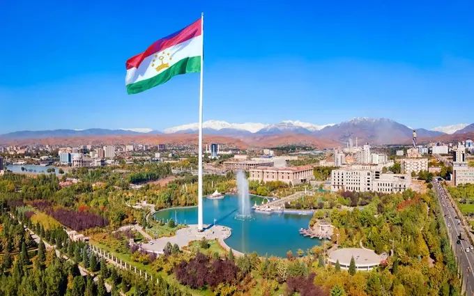 Tajikistan needs to diversify economy beyond labour migration and remittances, UN expert says