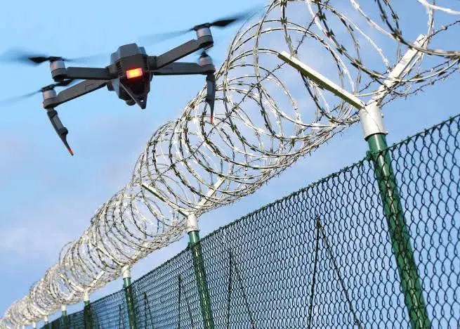 AQSH kuchlari Meksika bilan chegarada 300 ta dron urib tushirdi