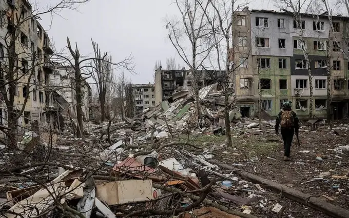 “Urushga kirgan birinchi kunimdayoq dron hujumiga uchradik”. Rossiya armiyasiga yollangan namanganlik yigit 2 yilga qamaldi
