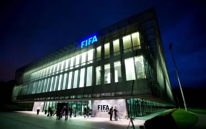 FIFA внесет серьезные изменения в правила о компенсации в контрактах игроков