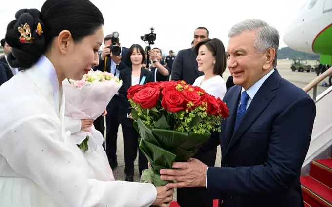 Uzbekistan’s Mirziyoyev calls for new production systems as Korean investment tops $8bn