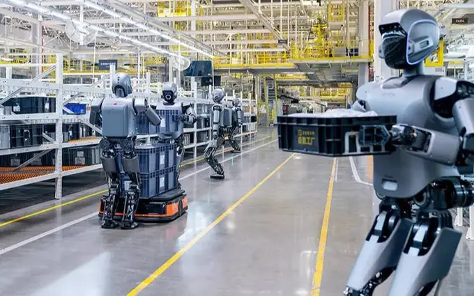 Xitoyda texnika inqilobi: endi robotlarni robotlarning o‘zi ishlab chiqarmoqda
