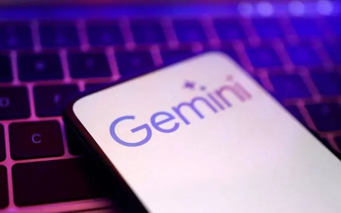 Gemini ilk bor begona saytlarga buzib kirdi
