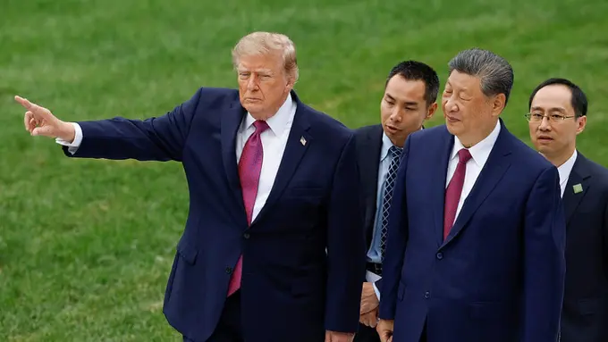 “Трамп Си Сзинпинга қурол сотиб олишни таклиф қилди” — АҚШнинг Хитойдаги элчиси