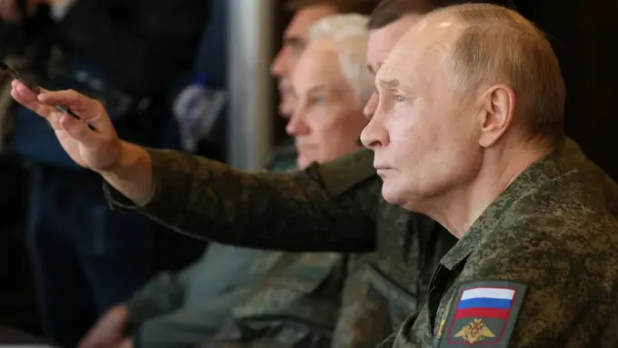 Putin Rossiya armiyasining shtat sonini 2,44 million kishiga yetkazdi